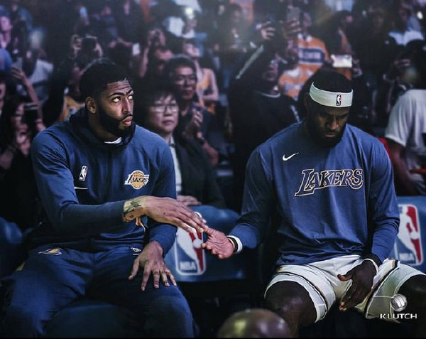 特效喧宾夺 特效喧宾夺